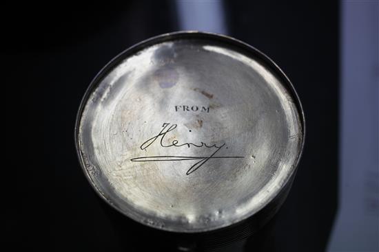 A George III silver mug, 9 oz.